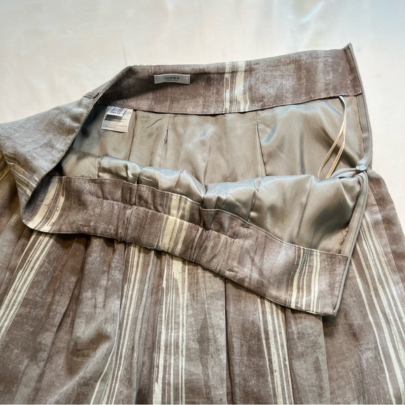 Gunex For Brunello Cucinelli Pleated Bubble Hem Skirt Size 10 EUC ITALY - Picture 9 of 13